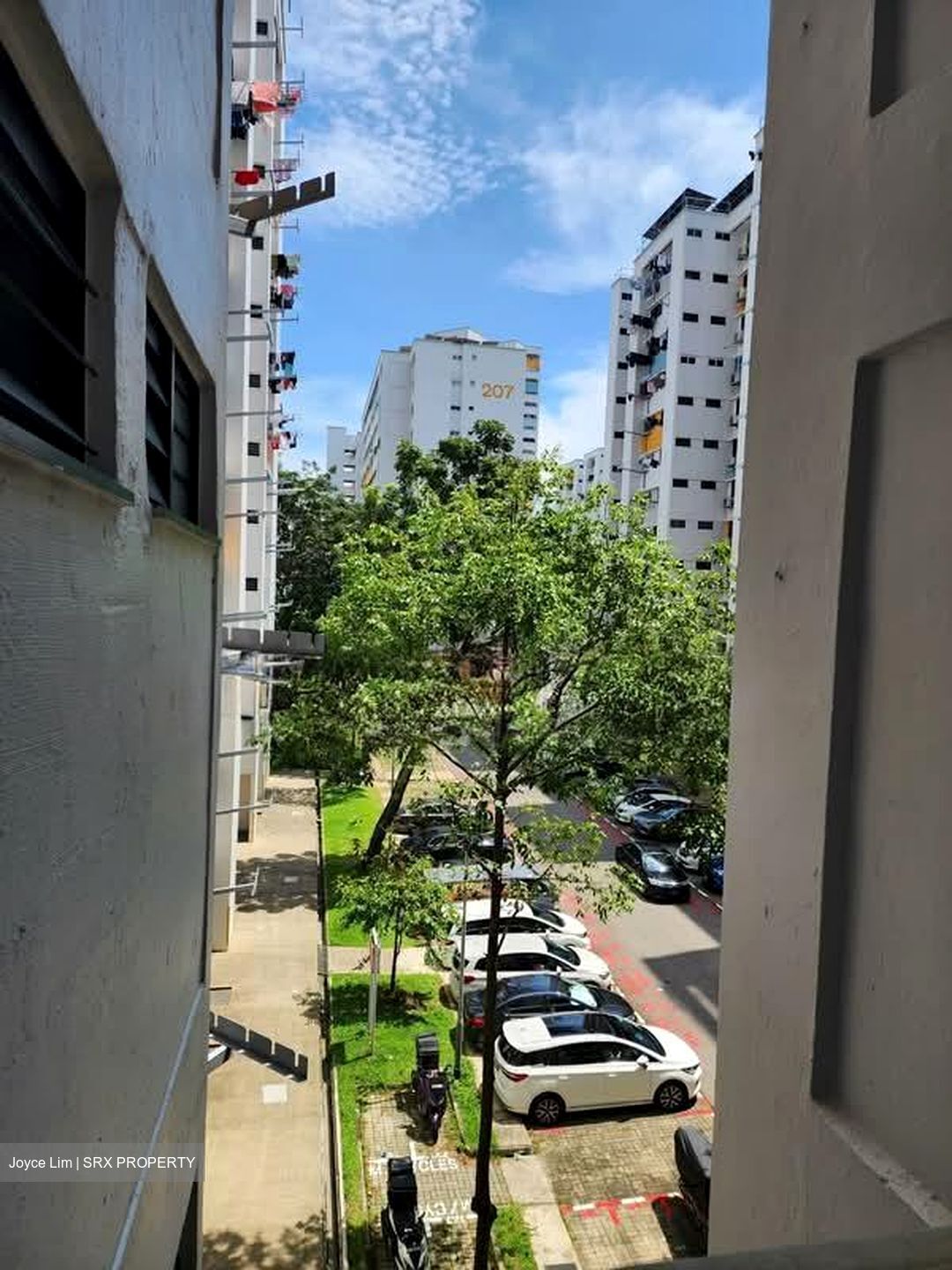 Blk 211 Bukit Batok Street 21 (Bukit Batok), HDB 4 Rooms #561619861